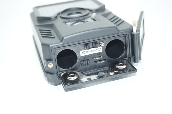 O IR ilumina a câmera Pr200 49pcs 940nm 1080P 12MP Hd Trail Camera da fuga do jogo